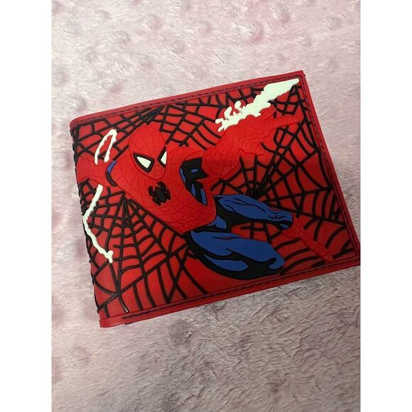 Spiderman Print Bi-Fold Wallet. New with‎ tags. Marvel - Picture 1 of 3